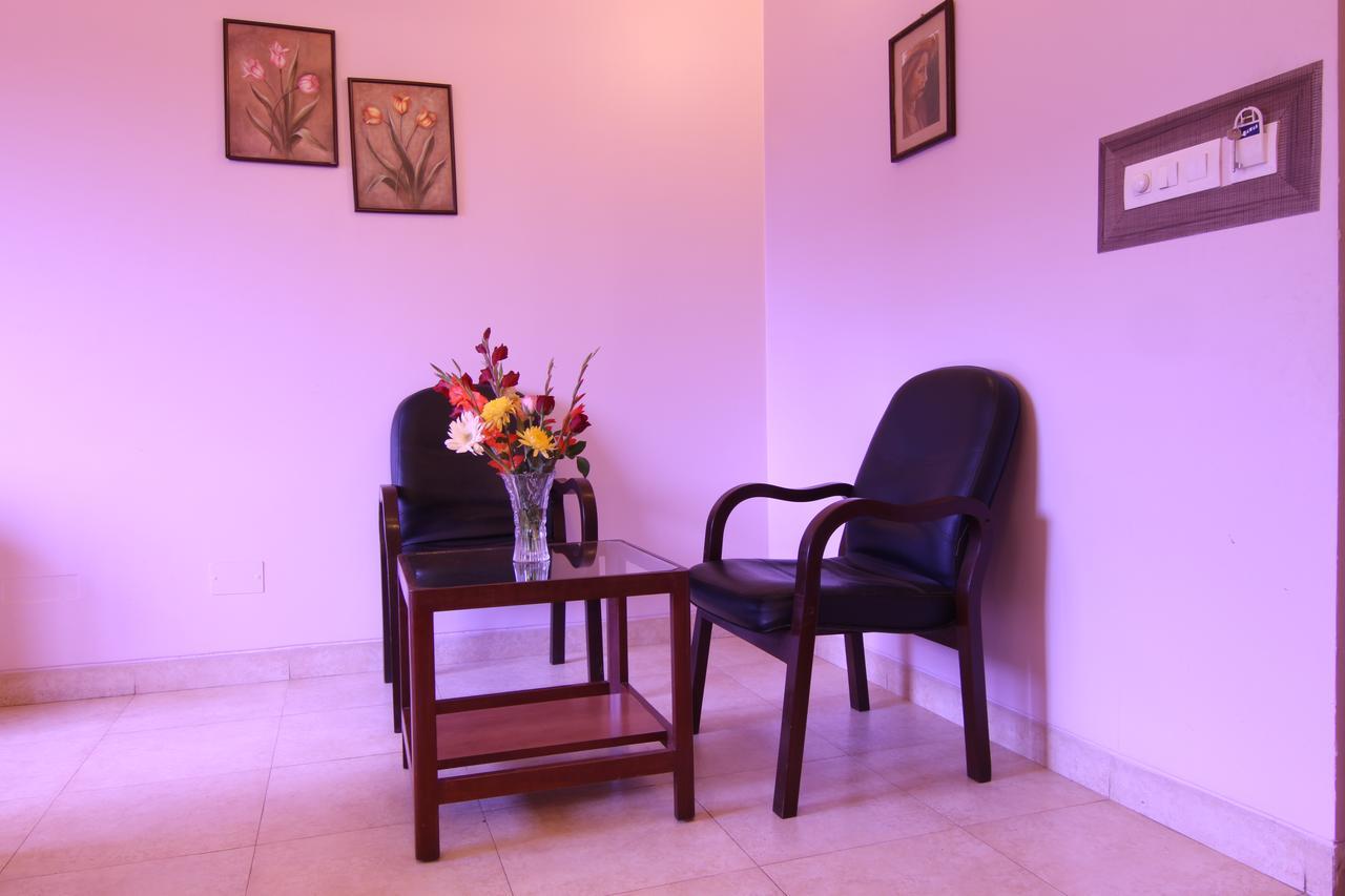 Hotel Rajawas Dibrugarh ภายนอก รูปภาพ